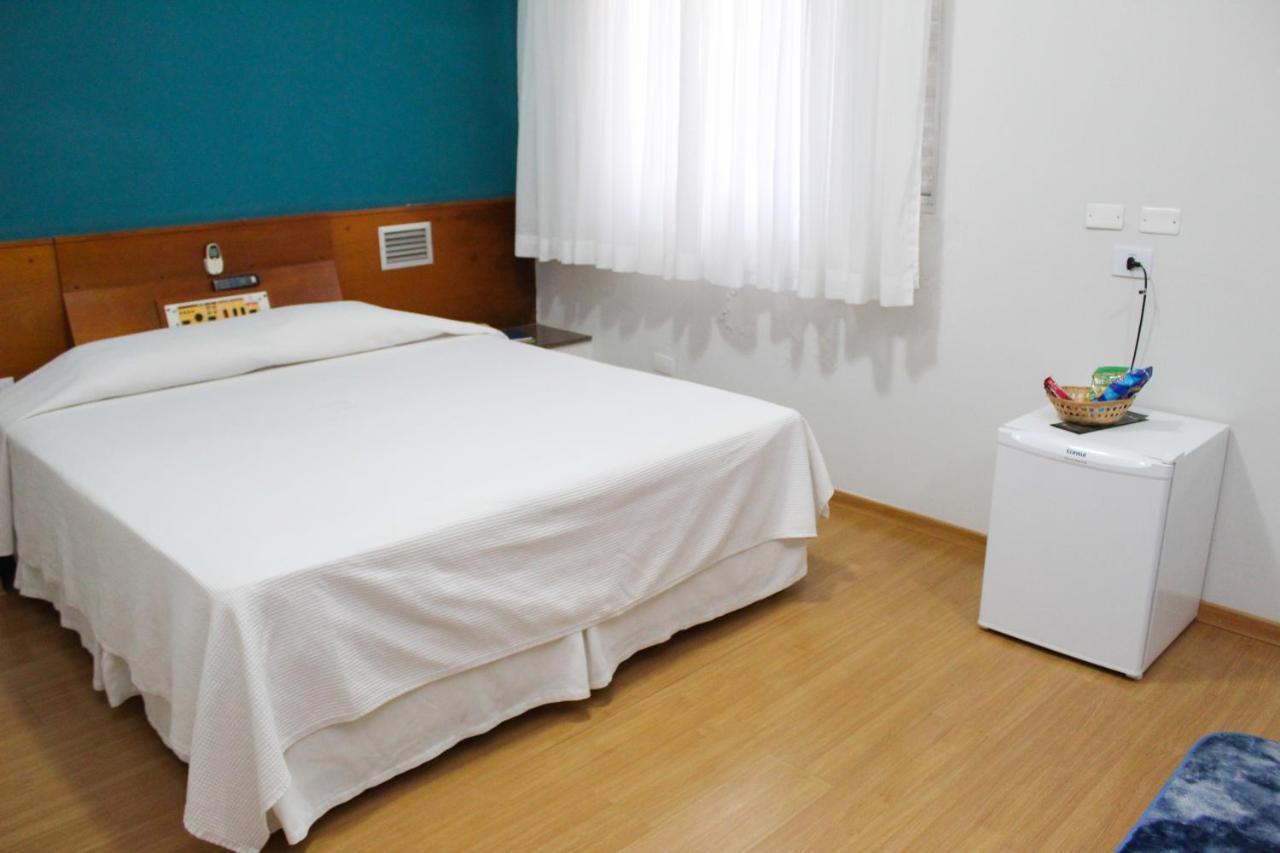 Onix Hotel 阿西斯 外观 照片