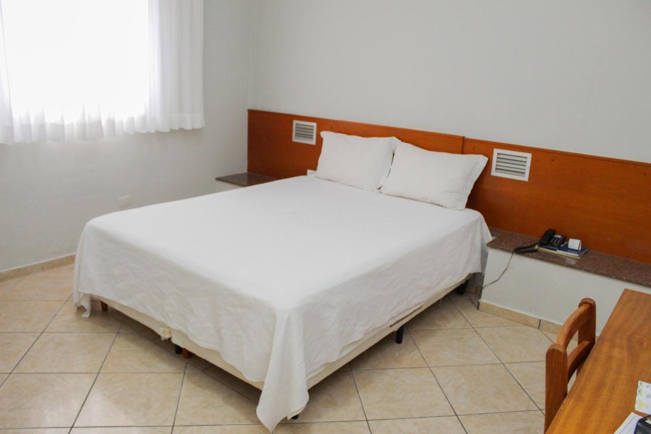 Onix Hotel 阿西斯 外观 照片